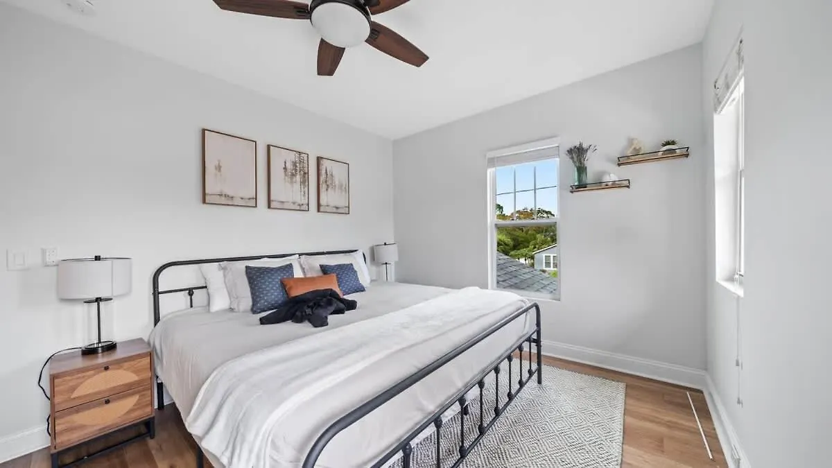 Сasa de vacaciones Spacious Modern Farmhouse W/ Private Patio & Bbq! Tampa Estados Unidos
