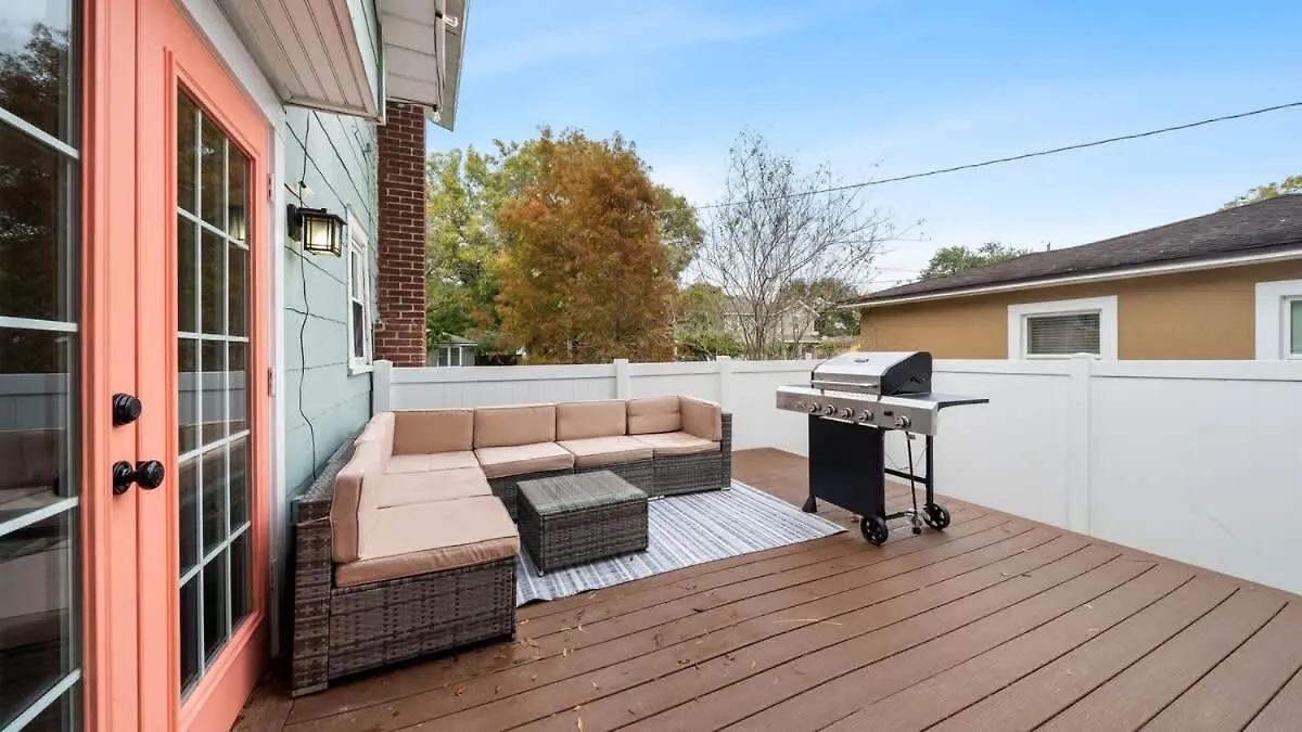 טאמפה Spacious Modern Farmhouse W/ Private Patio & Bbq! ארצות הברית