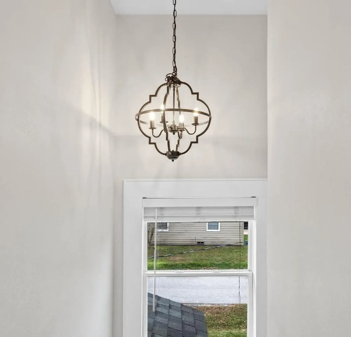 טאמפה Spacious Modern Farmhouse W/ Private Patio & Bbq! 0*,  ארצות הברית